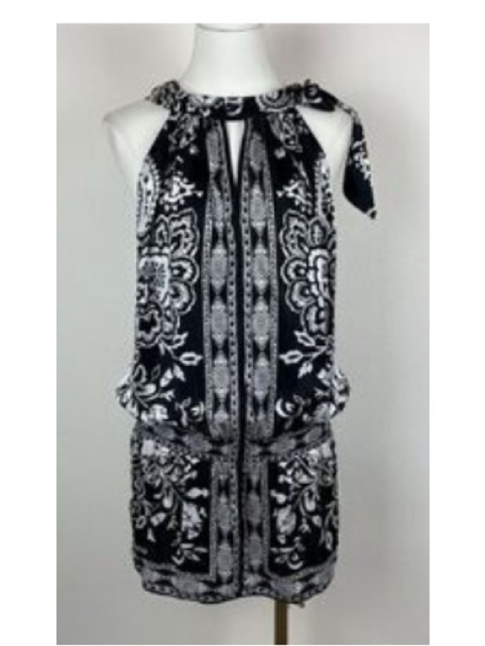 White House Black Market 100% silk floral paisley halter top/tunic XL